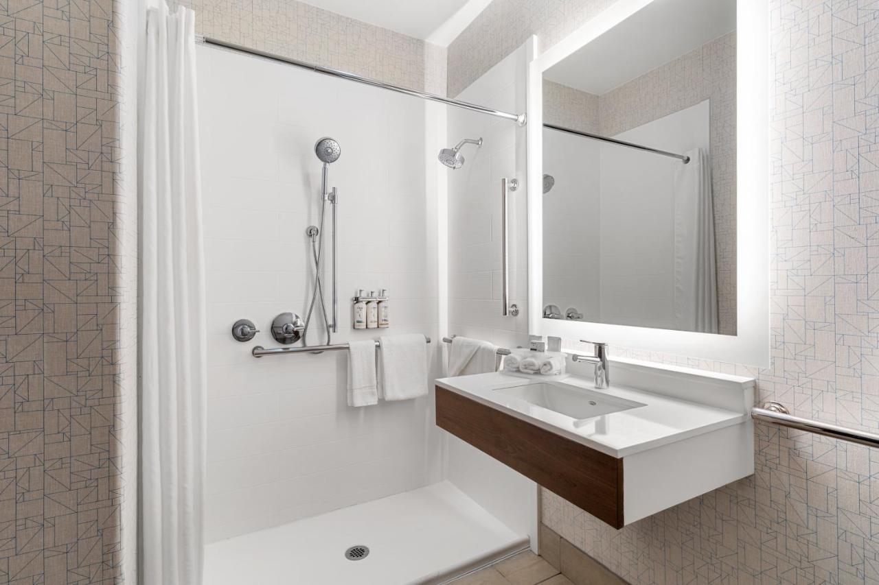 Holiday Inn Express Vancouver North By Ihg Luaran gambar